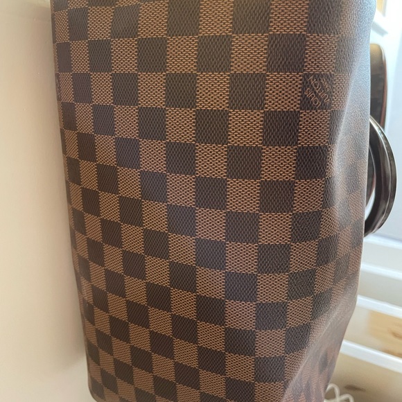 LV Speedy 30 - Picture 12 of 14